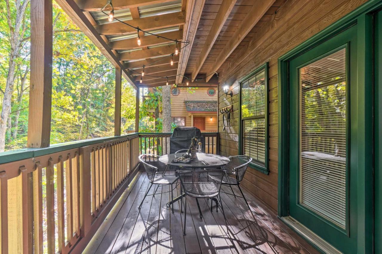 Picturesque Pigeon Forge Cabin With Mountain Views Exteriör bild
