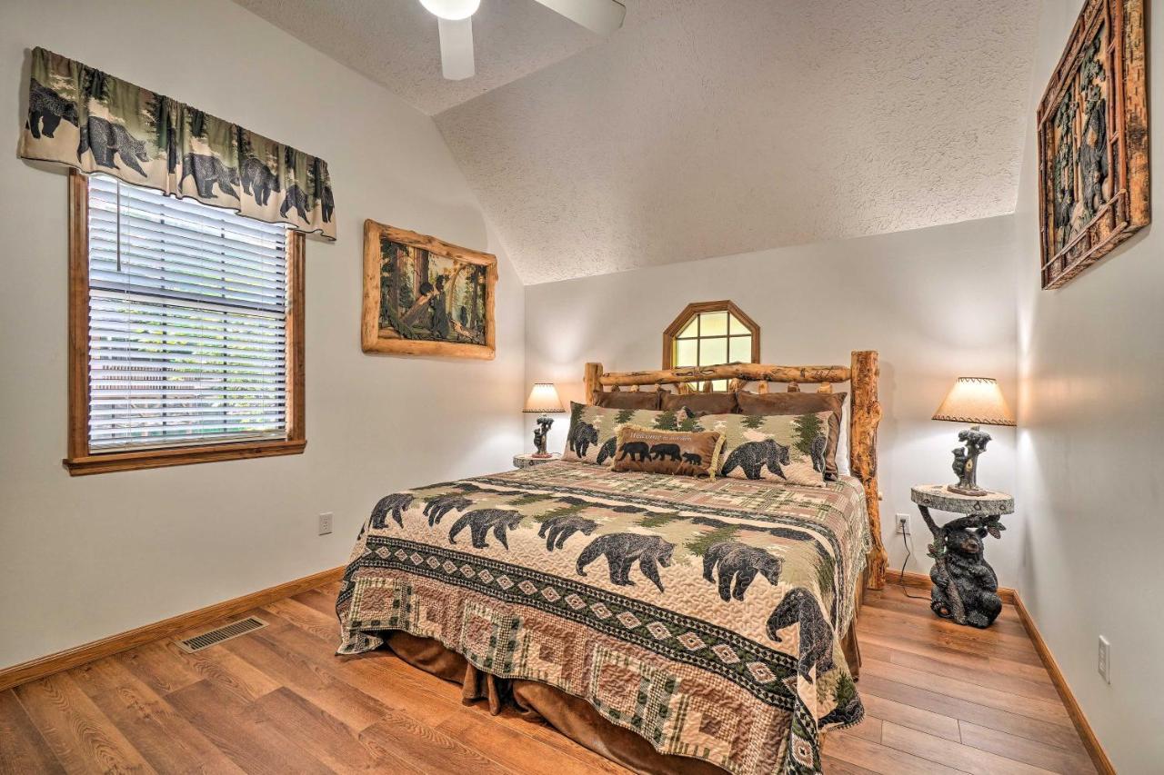Picturesque Pigeon Forge Cabin With Mountain Views Exteriör bild