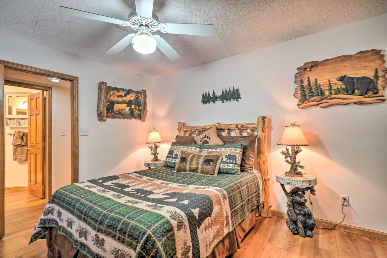 Picturesque Pigeon Forge Cabin With Mountain Views Exteriör bild