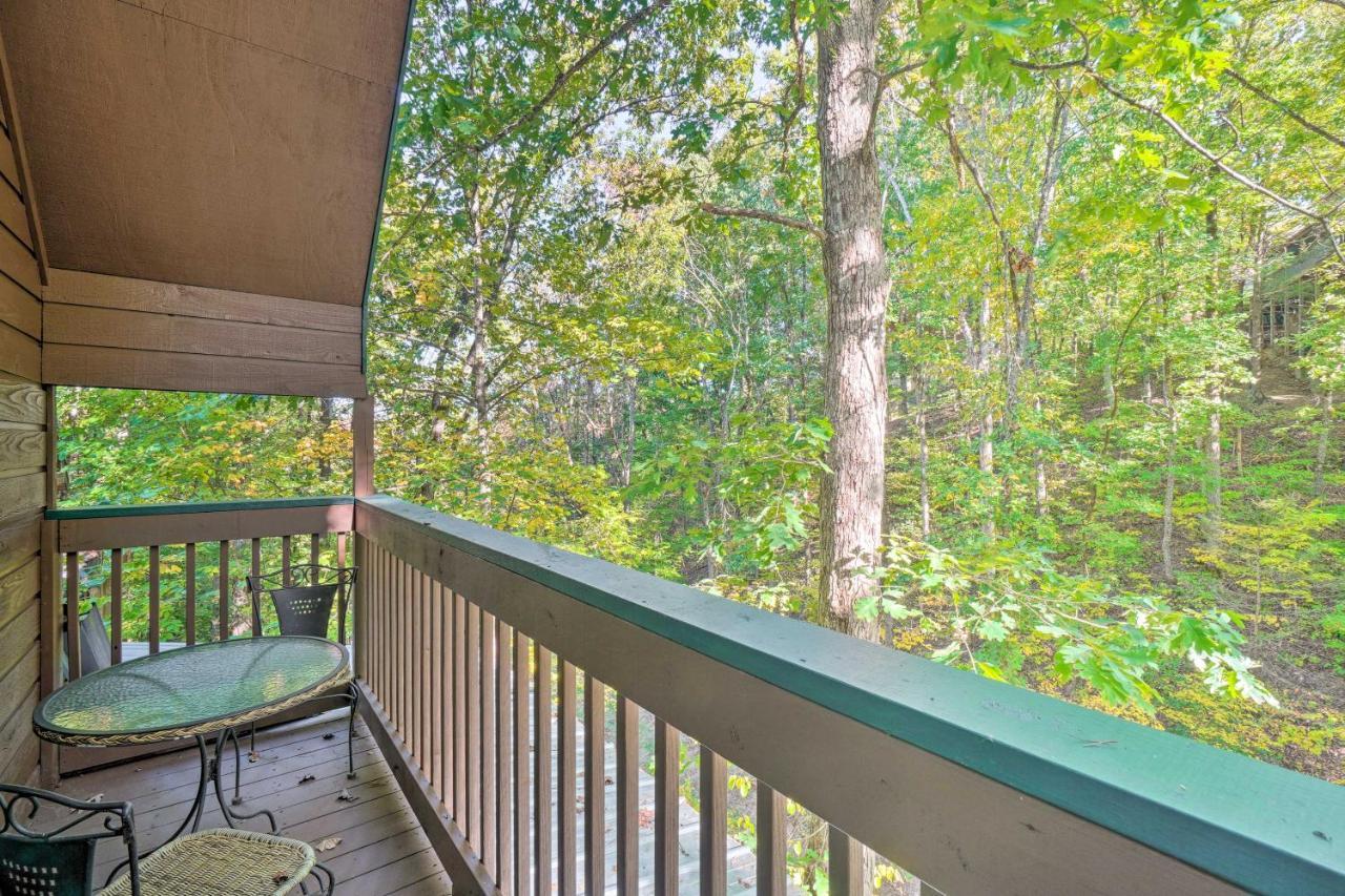 Picturesque Pigeon Forge Cabin With Mountain Views Exteriör bild
