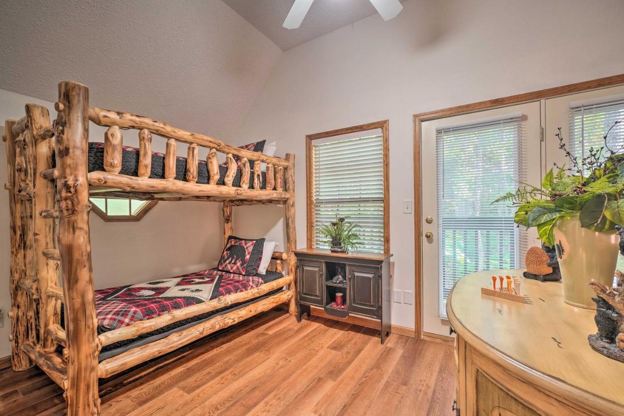 Picturesque Pigeon Forge Cabin With Mountain Views Exteriör bild